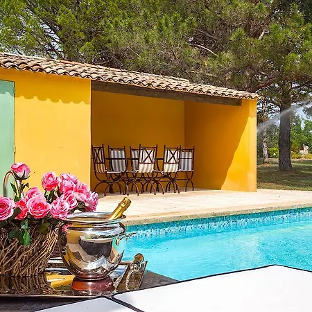 Du Domaine De La Tour Villa *