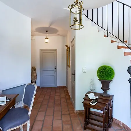 Du Domaine De La Tour Villa
