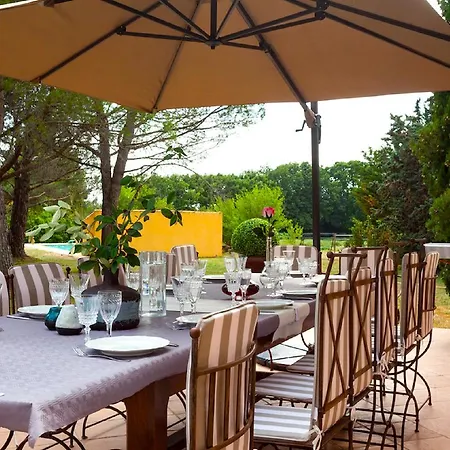 Du Domaine De La Tour Villa
