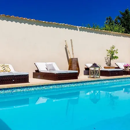 Du Domaine De La Tour Villa *